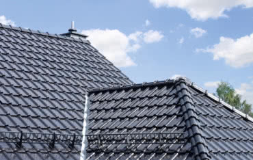 Duża przesuwność dachówki ceramicznej
